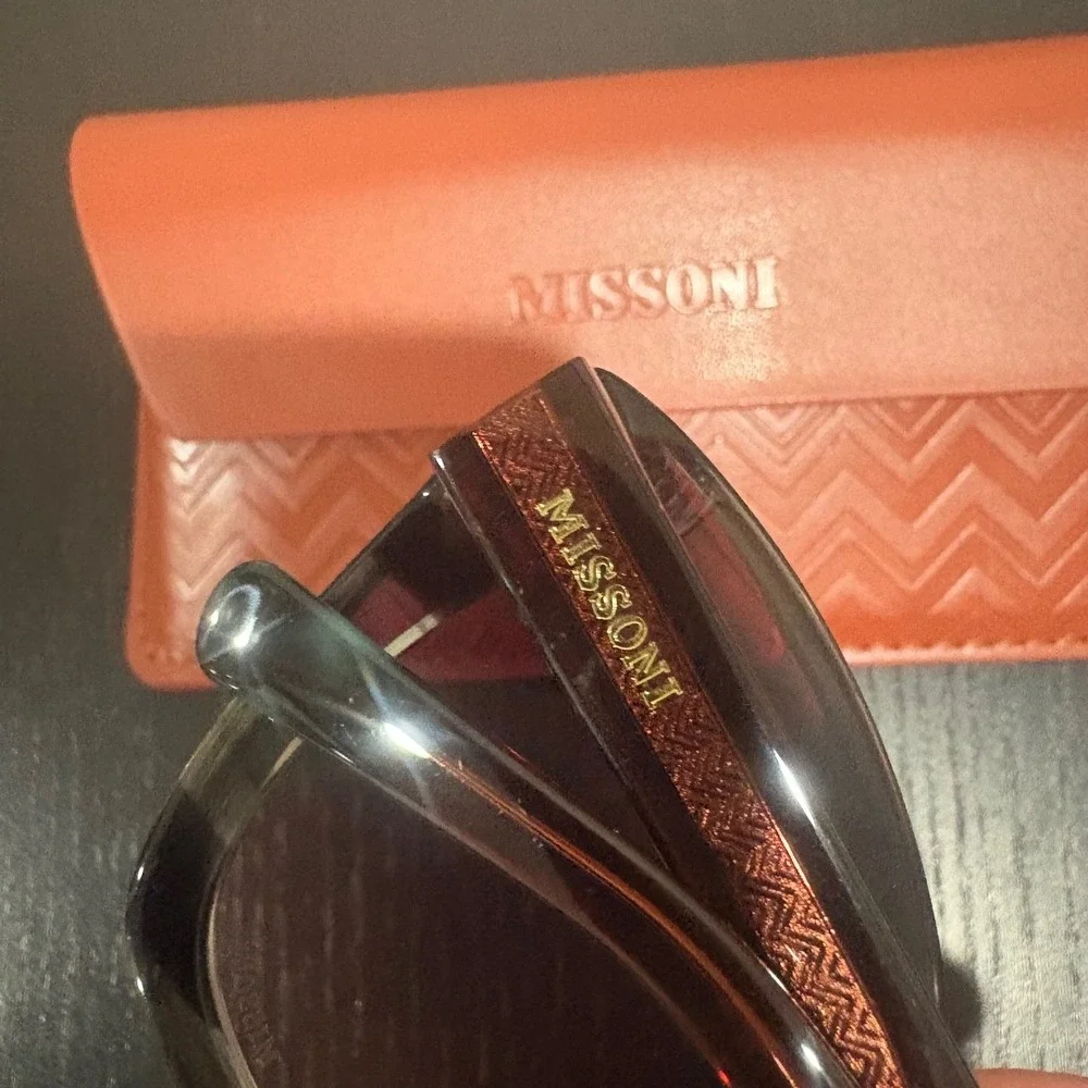 Missoni‎ Brown Gradient Cat Eye Sunglasses Zigzag Temple